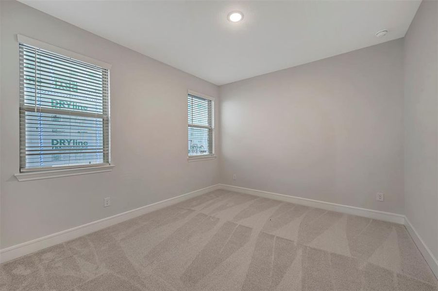 Spacious, unfurnished interior of a new home in Timberbrook, Justin (Image 30).