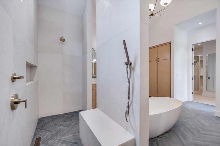 Furnished interior view inside a new home in , Horseshoe Bay (Image 15).