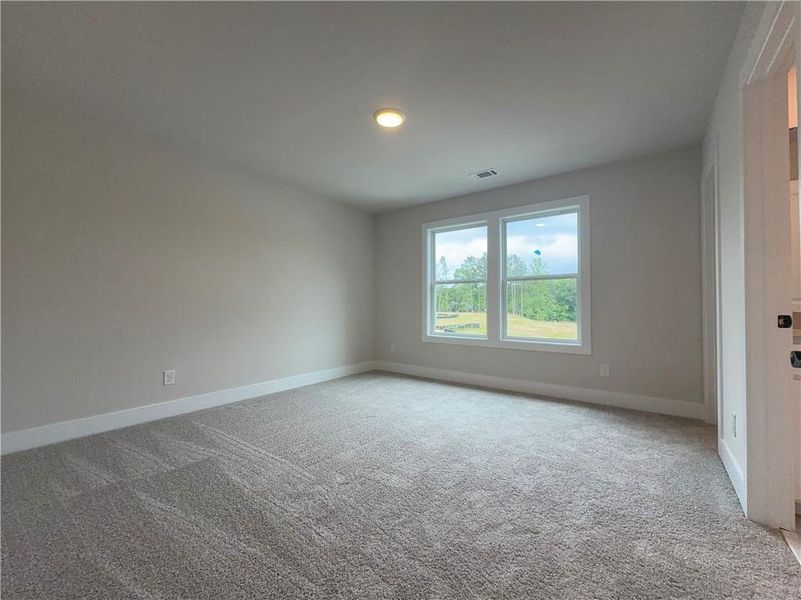 Spacious, unfurnished interior of a new home in , Hoschton (Image 27).