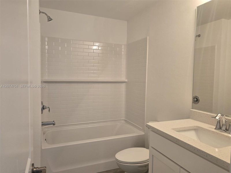 Furnished interior view inside a new home in , Cape Coral (Image 12).