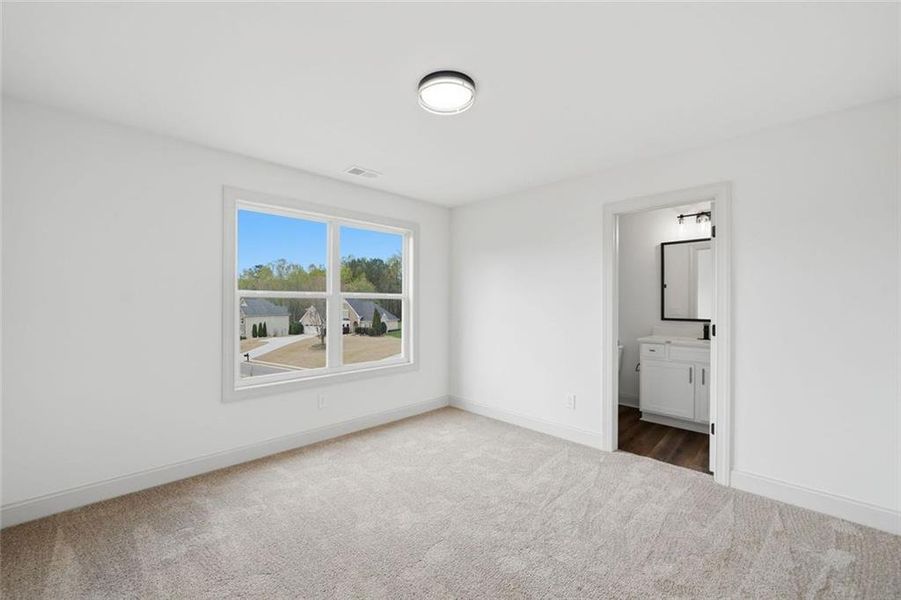 Spacious, unfurnished interior of a new home in , Dawsonville (Image 46).