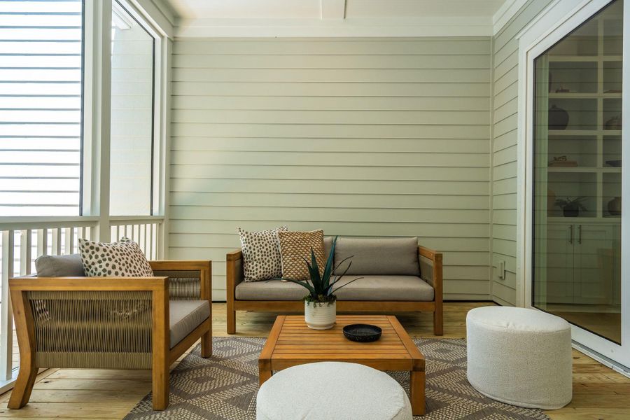 Exterior details and patio area of a home in , Charleston (Image 3).