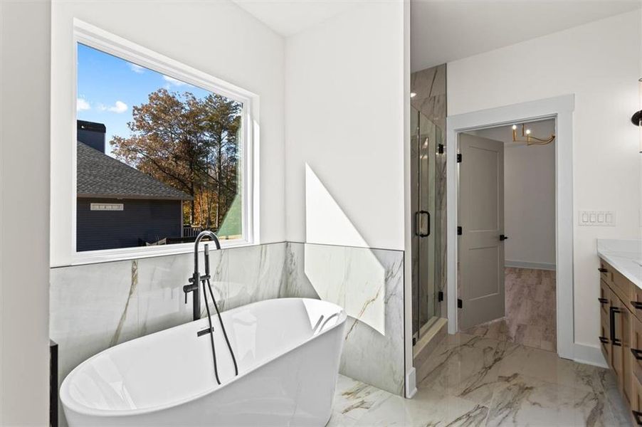 Furnished interior view inside a new home in , Gainesville (Image 8).