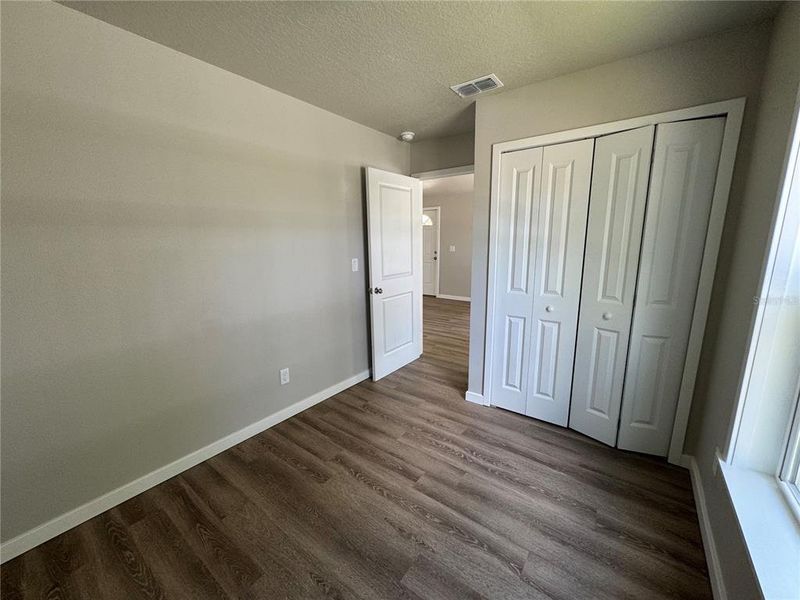 Spacious, unfurnished interior of a new home in , Groveland (Image 4).