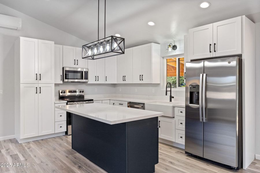 1982ChristmasPineRd-HeberOvergaard-AZ-8 1982ChristmasPineRd-HeberOvergaard-AZ-8