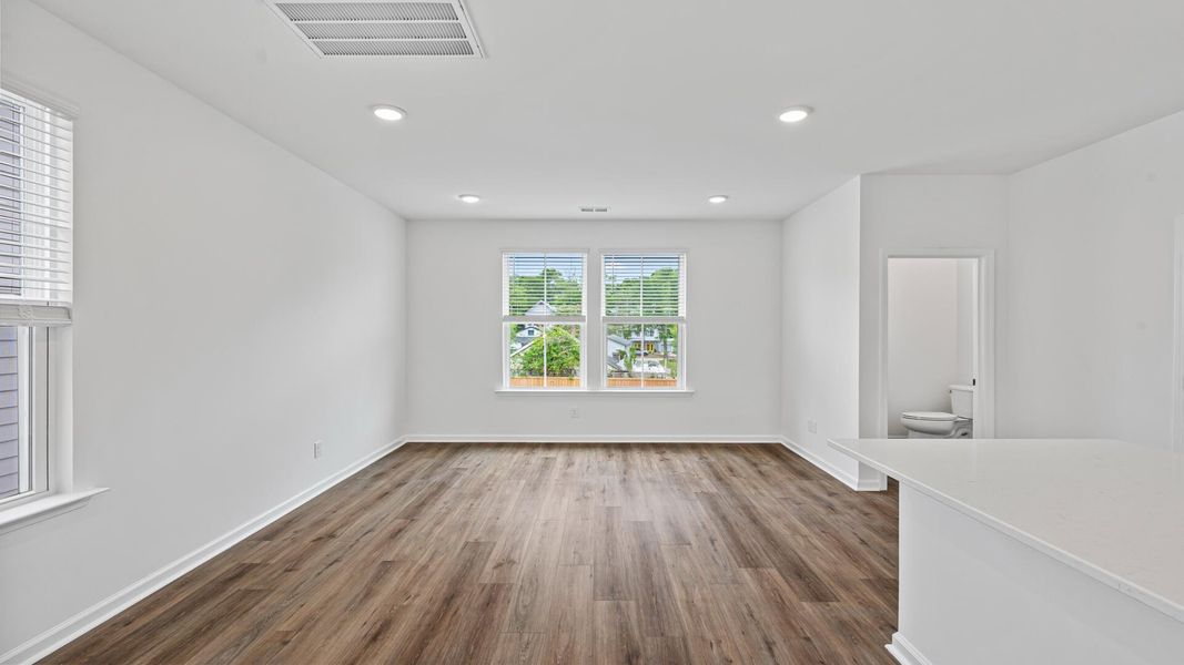 Spacious, unfurnished interior of a new home in , North Charleston (Image 16).