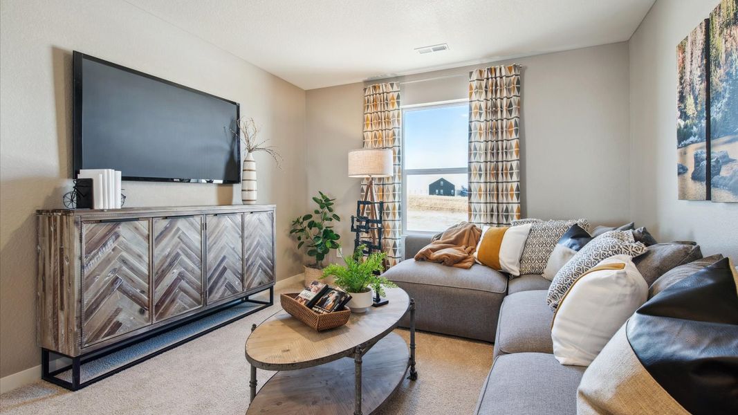 Furnished interior view inside a new home in Settlers Crossing, Commerce City (Image 10). Furnished interior view inside a new home in Settlers Crossing, Commerce City (Image 10).