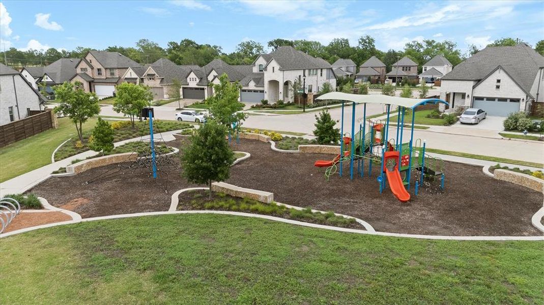 This neighborhood has many amenities including pocket parks This neighborhood has many amenities including pocket parks