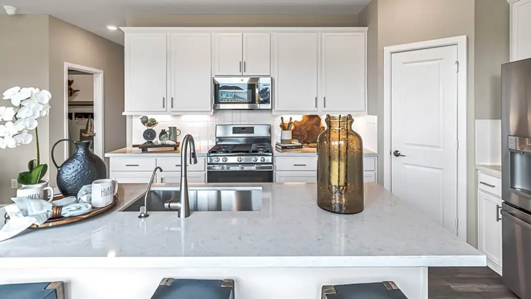 Representative furnished interior of a home built from the Portsmouth by Taylor Morrison in Trillium 40s, Richmond (Image 7).