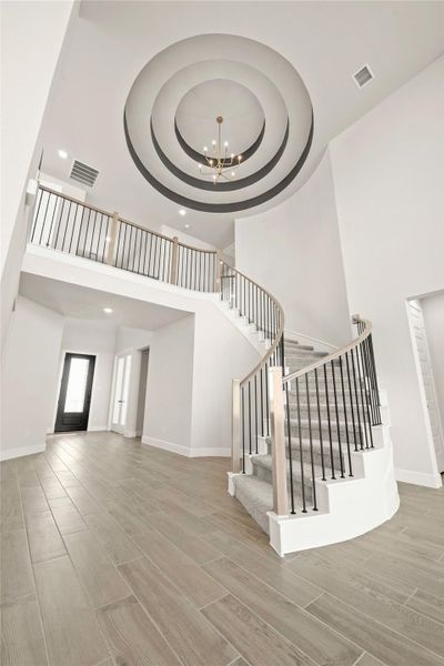 Representative image. Features, selections and colors may vary.