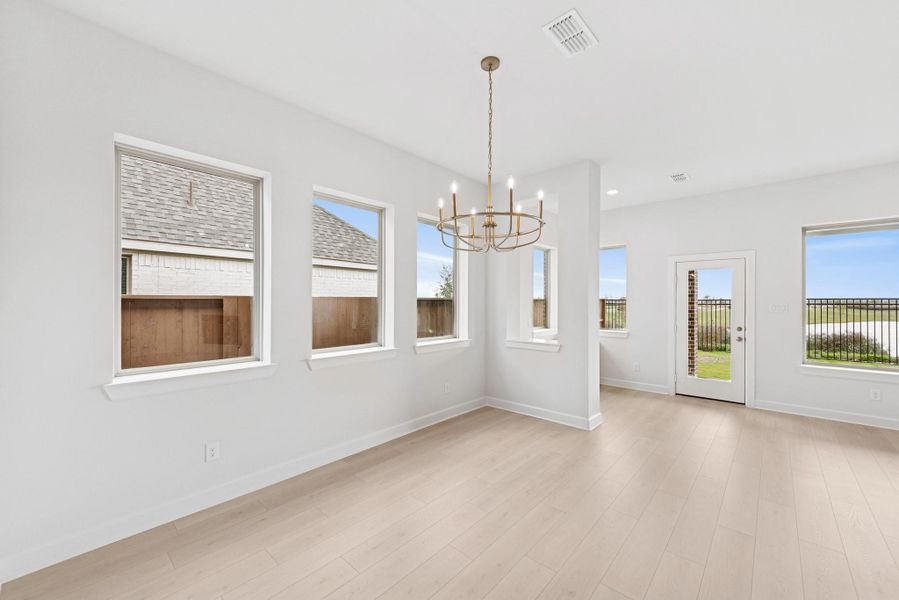 Spacious, unfurnished interior of a new home in Meridiana 55' Homesites, Manvel (Image 18). Spacious, unfurnished interior of a new home in Meridiana 55' Homesites, Manvel (Image 18).