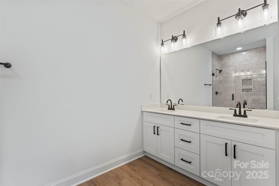 Image 30 of a home in .