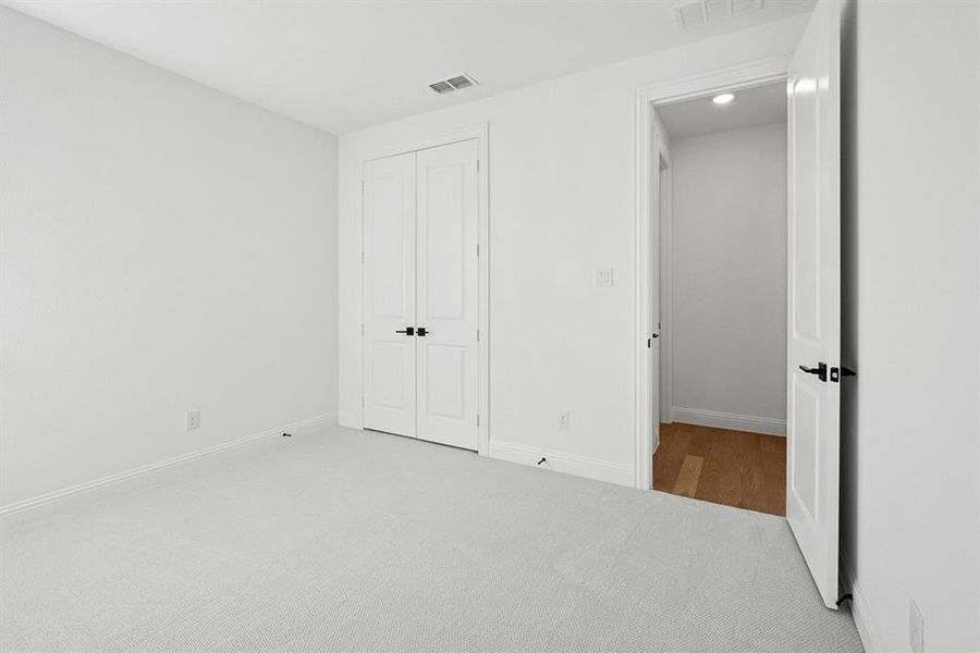 Spacious, unfurnished interior of a new home in Impression 55s, Frisco (Image 9).
