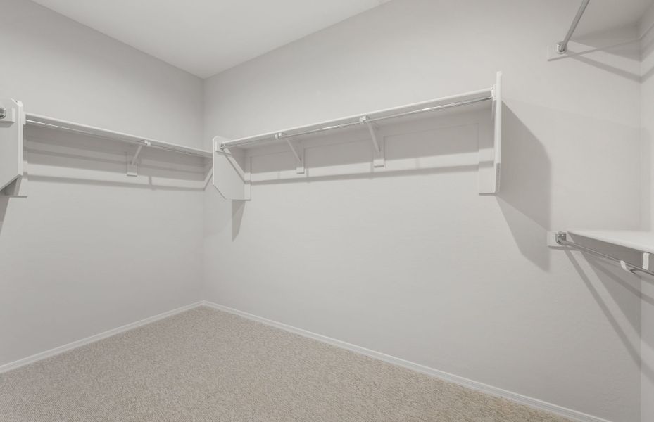 Spacious, unfurnished interior of a new home in Parkside at Anthem at Merrill Ranch, Florence (Image 18).