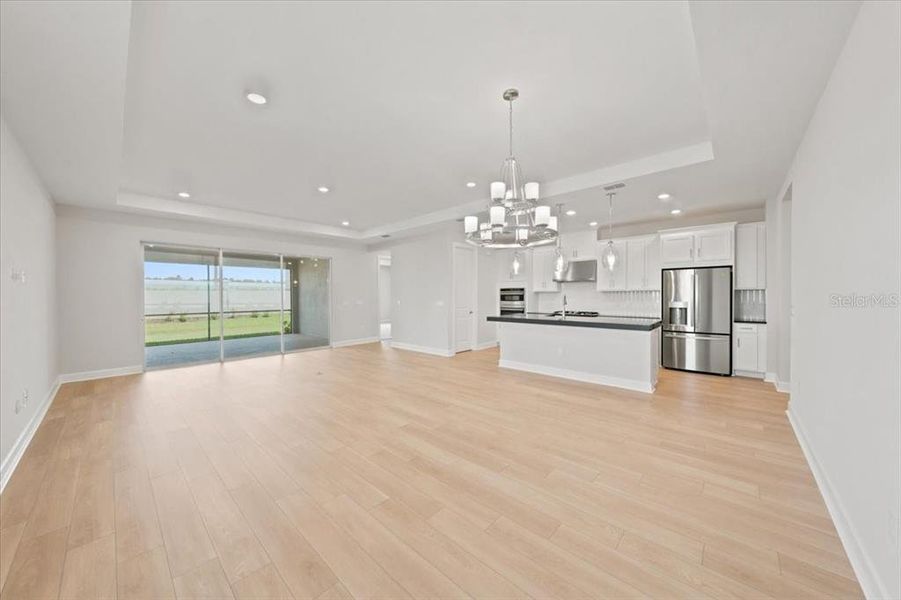 Spacious, unfurnished interior of a new home in Coasterra Community Group Page, Palmetto (Image 20).