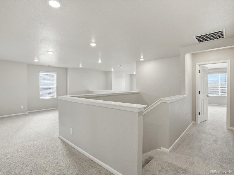 Spacious, unfurnished interior of a new home in , Commerce City (Image 29).