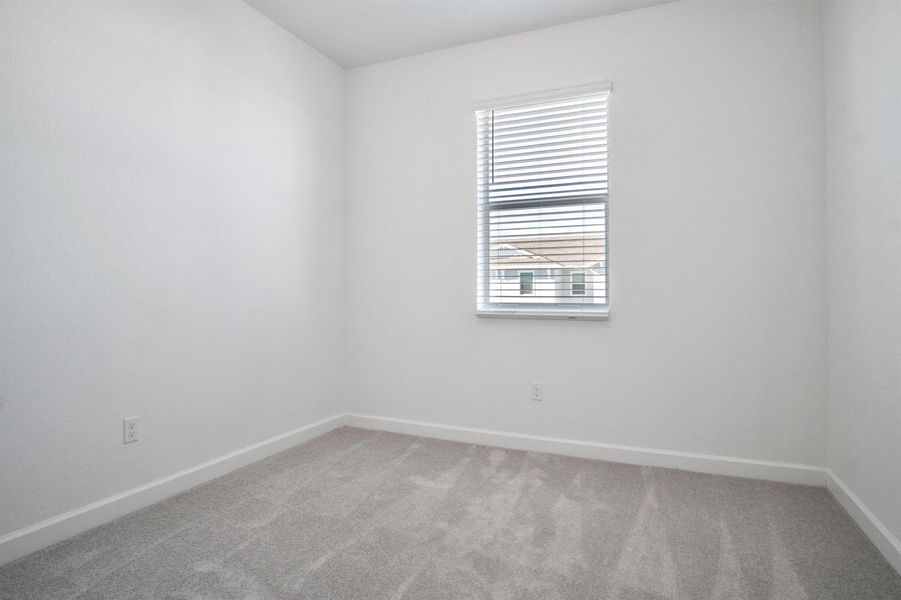 Guest bedroom 1st.1.jpg-FULL