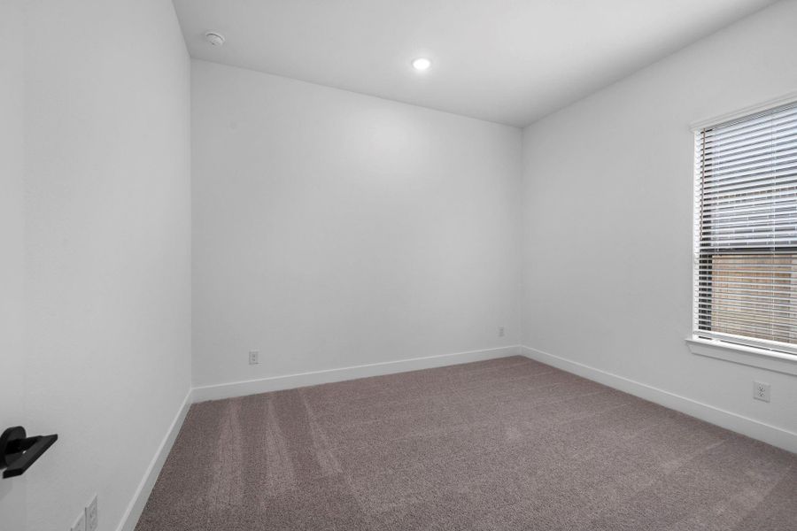 Spacious, unfurnished interior of a new home in Evergreen, Conroe (Image 22). Spacious, unfurnished interior of a new home in Evergreen, Conroe (Image 22).