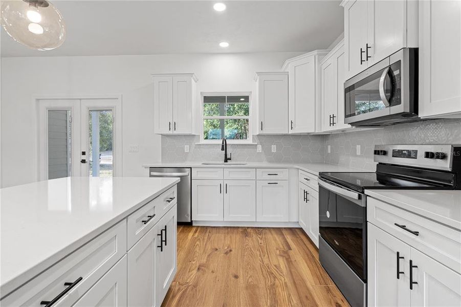 Furnished interior view inside a new home in , Bronson (Image 9).