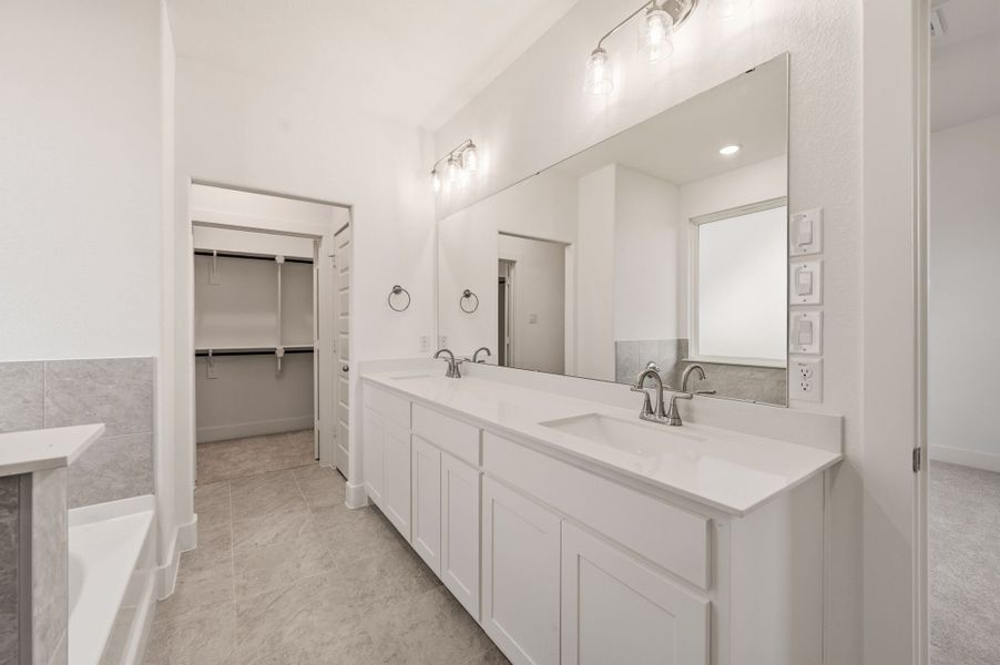 Furnished interior view inside a new home in Saddleback Estates, Boyd (Image 14).
