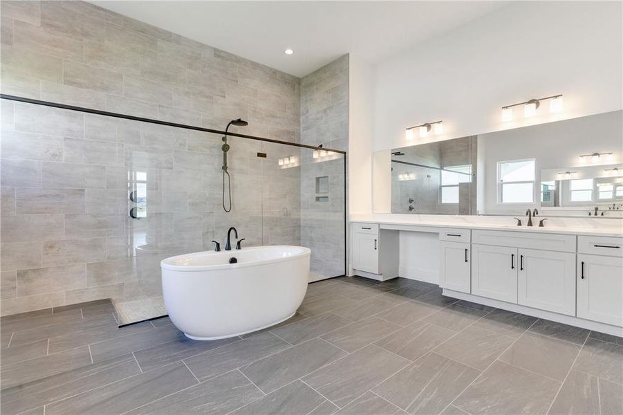 Furnished interior view inside a new home in , Orlando (Image 12).