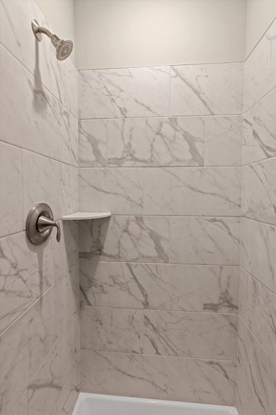 Representative interior finishes for a home built from the The Ellery by RobuckHomes in Baylee Ridge, Selma (Image 66).