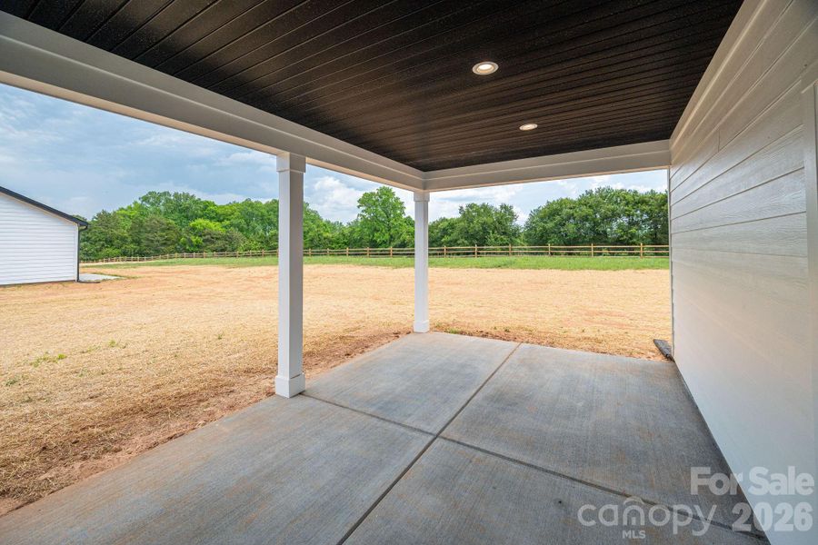 Exterior details and patio area of a home in , Maiden (Image 3).