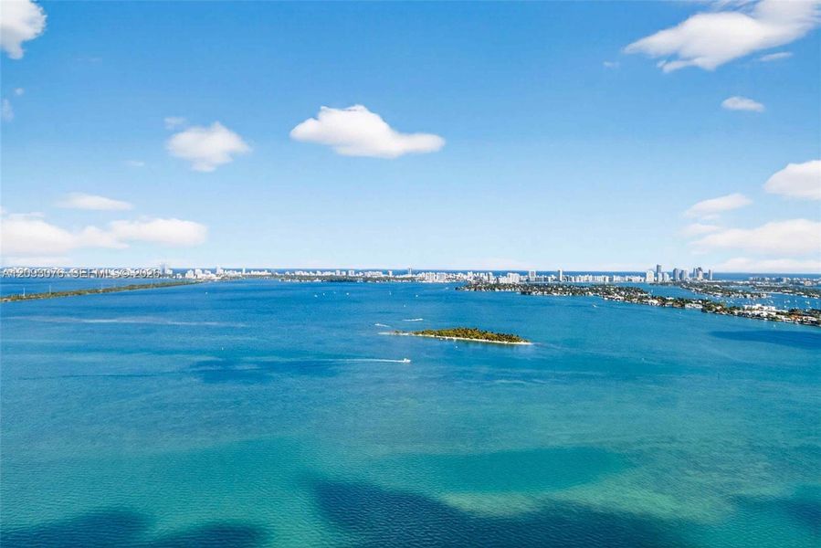 Natural landscape and outdoor views near Aria Reserve in Miami (Image 69).