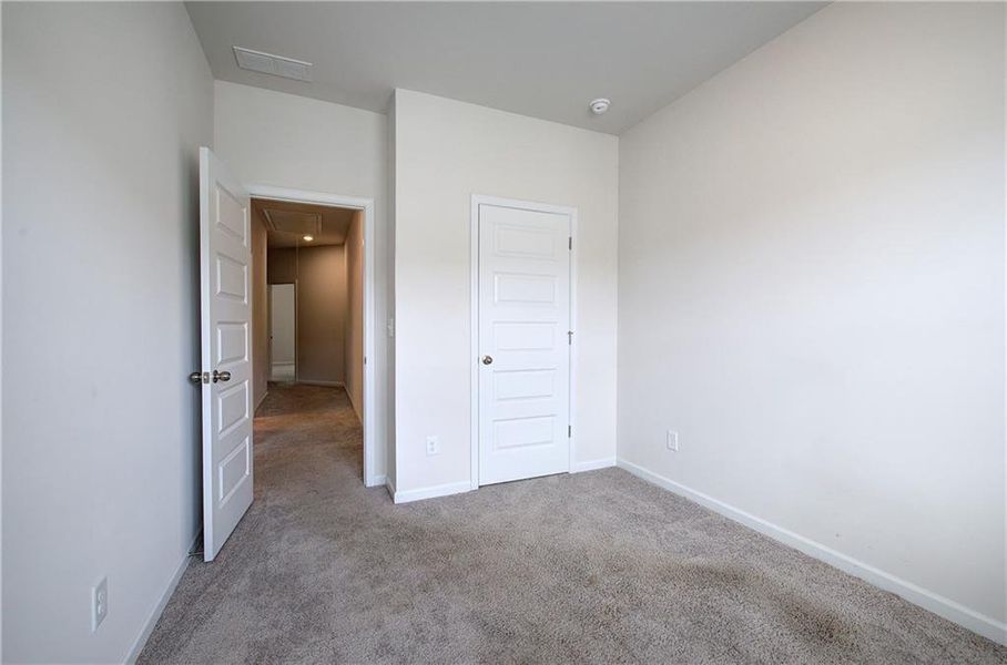 Spacious, unfurnished interior of a new home in , Cartersville (Image 13). Spacious, unfurnished interior of a new home in , Cartersville (Image 13).