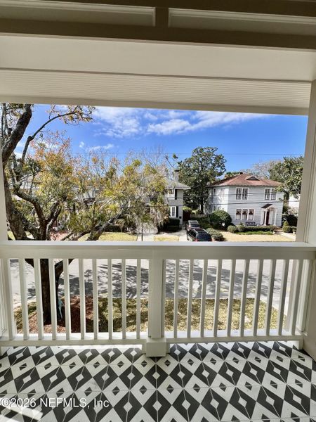 Exterior details and patio area of a home in , Jacksonville (Image 45).