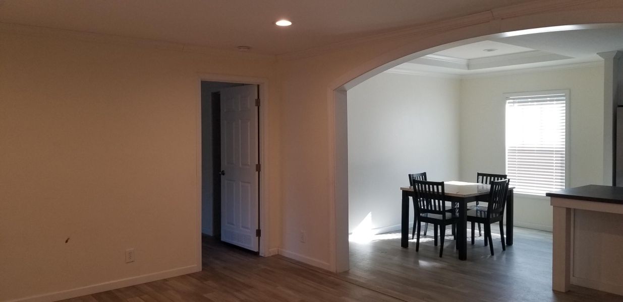 Image 34 of a home in .