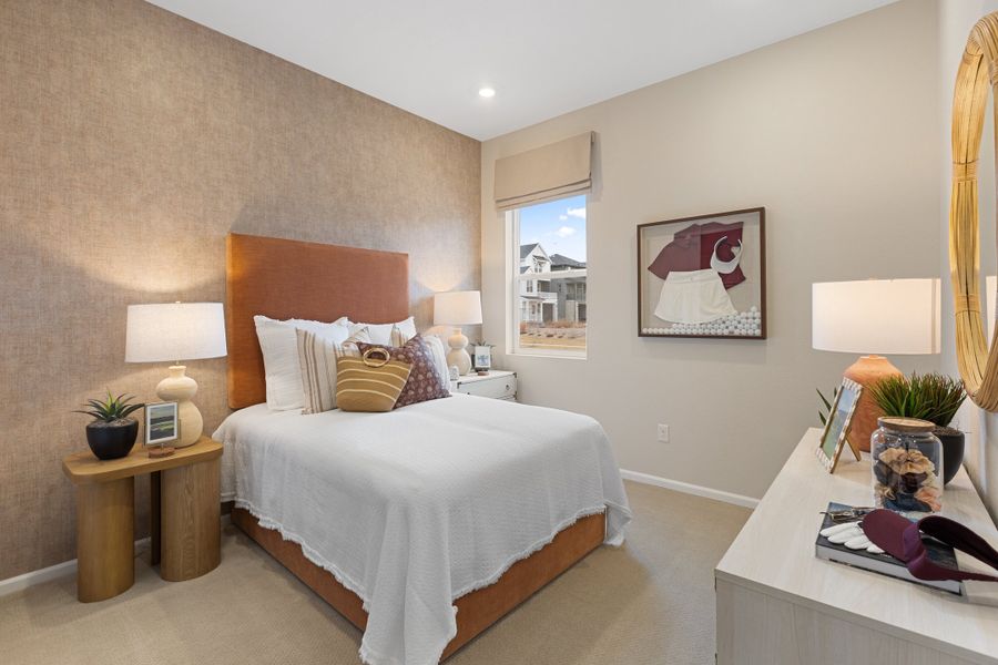 Representative furnished interior of a home built from the 5002 by Risewell Homes in The Estates Collection at Murphy Creek, Aurora (Image 25).