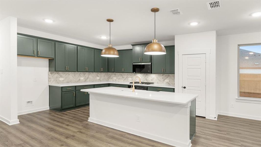 10. 1317 Rothland - Kitchen (2)