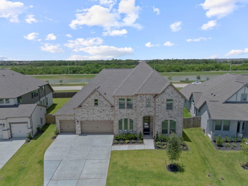 Image 26 of a home in Coastal Point.