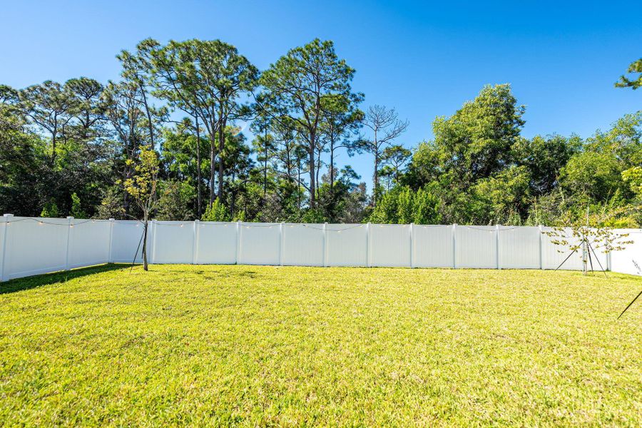 Image 22 of a home in Willow Pointe. Image 22 of a home in Willow Pointe.