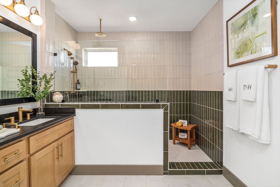 Owner's Bath Owner's Bath