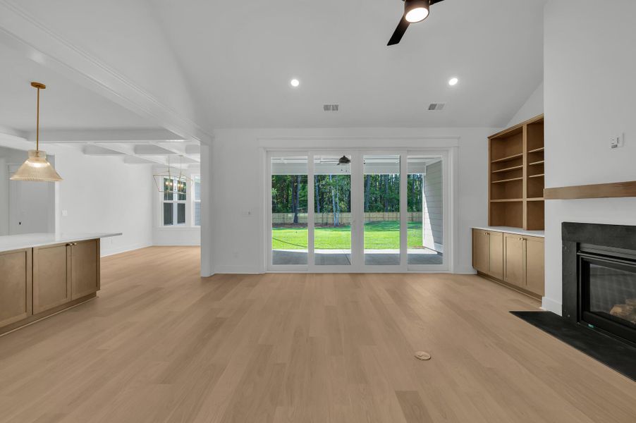 Spacious, unfurnished interior of a new home in Dorchester County Homes, Ridgeville (Image 13).