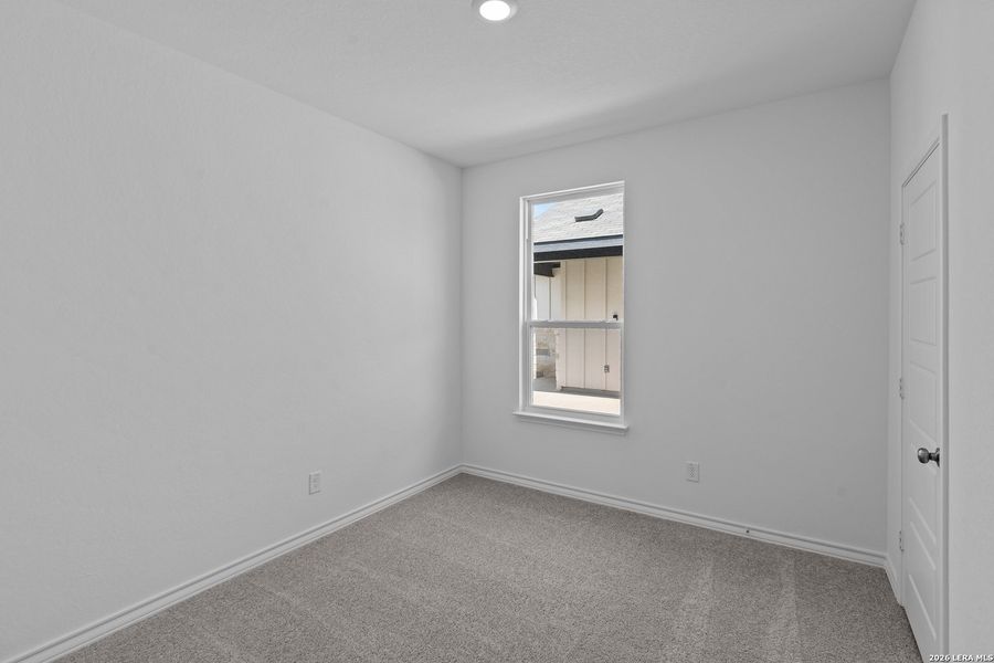 Spacious, unfurnished interior of a new home in Horizon Ridge, San Antonio (Image 18).