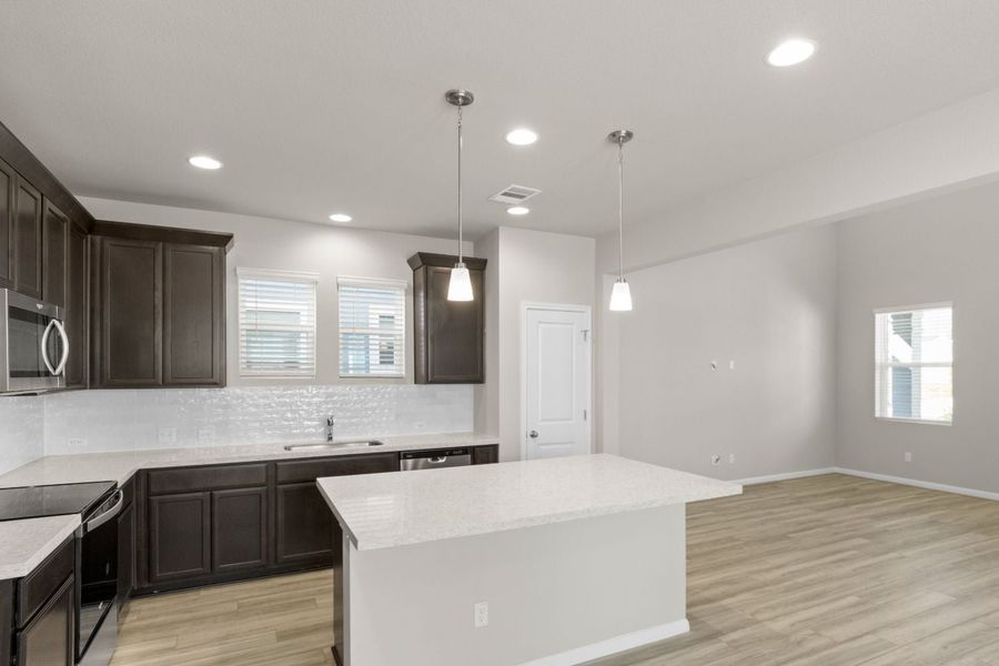 New Home in Taylor, TX.  - Slide 11