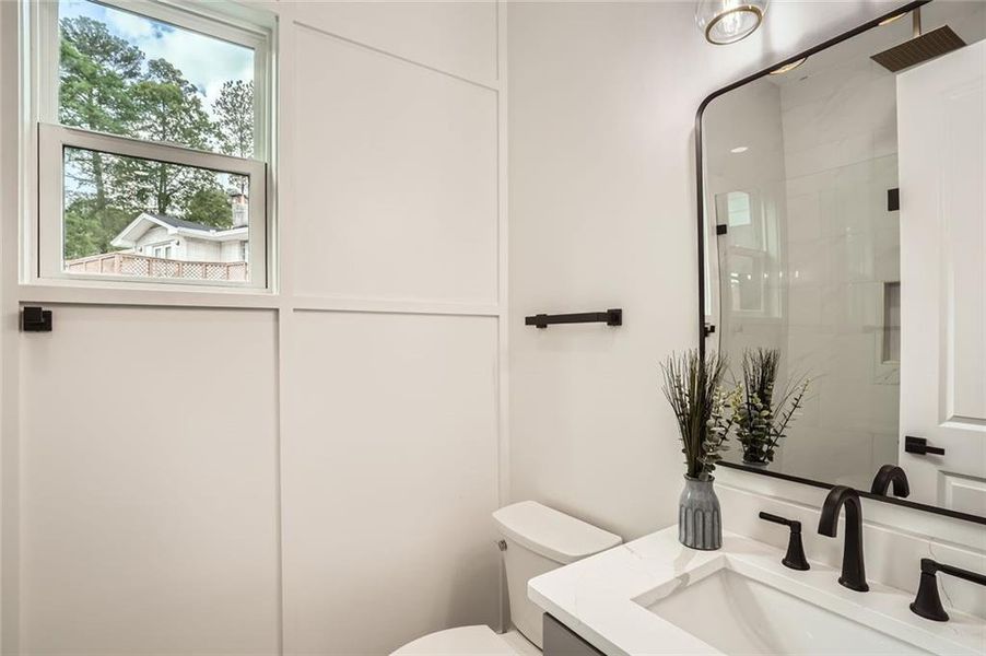 Furnished interior view inside a new home in , Grayson (Image 14).