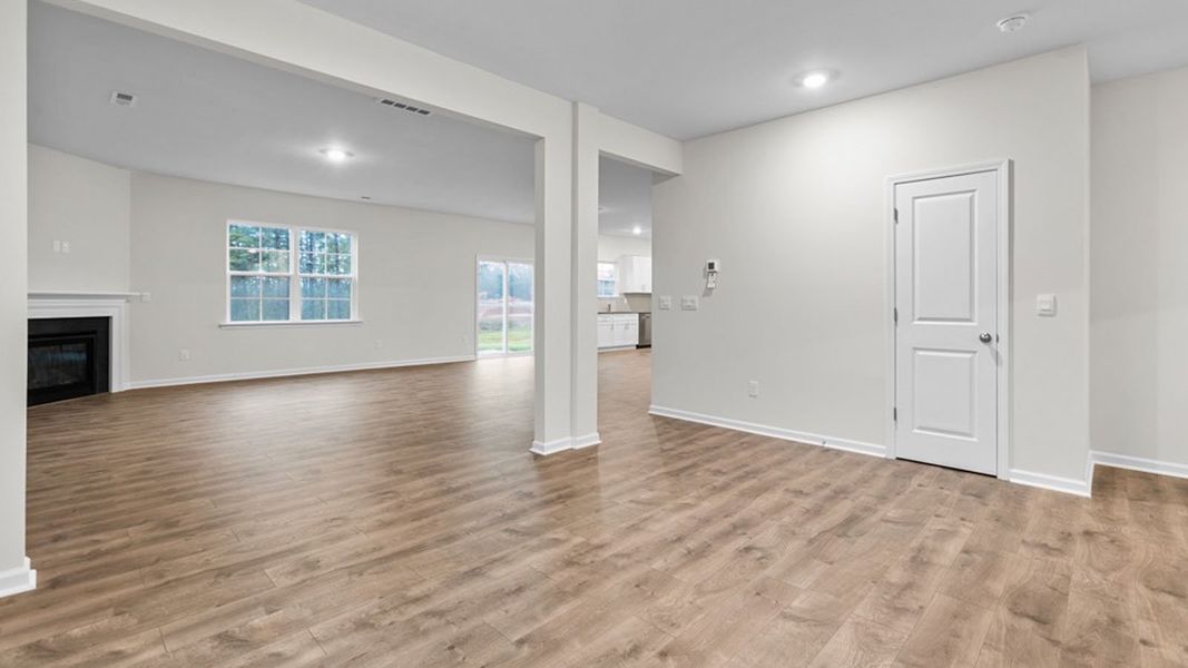 Spacious, unfurnished interior of a new home in Bryson Park, Lexington (Image 14). Spacious, unfurnished interior of a new home in Bryson Park, Lexington (Image 14).