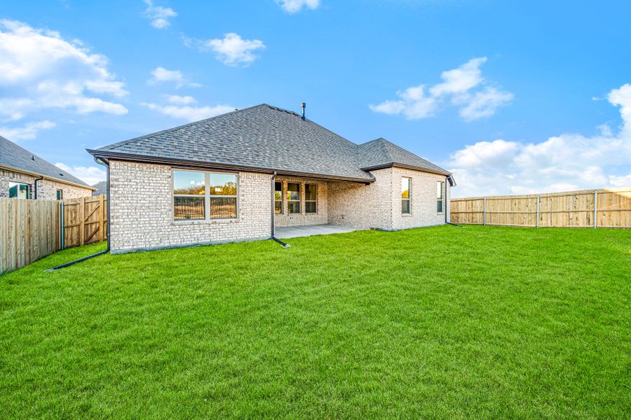 Exterior details and patio area of a home in Forest Ridge Estates, Greenville (Image 4).