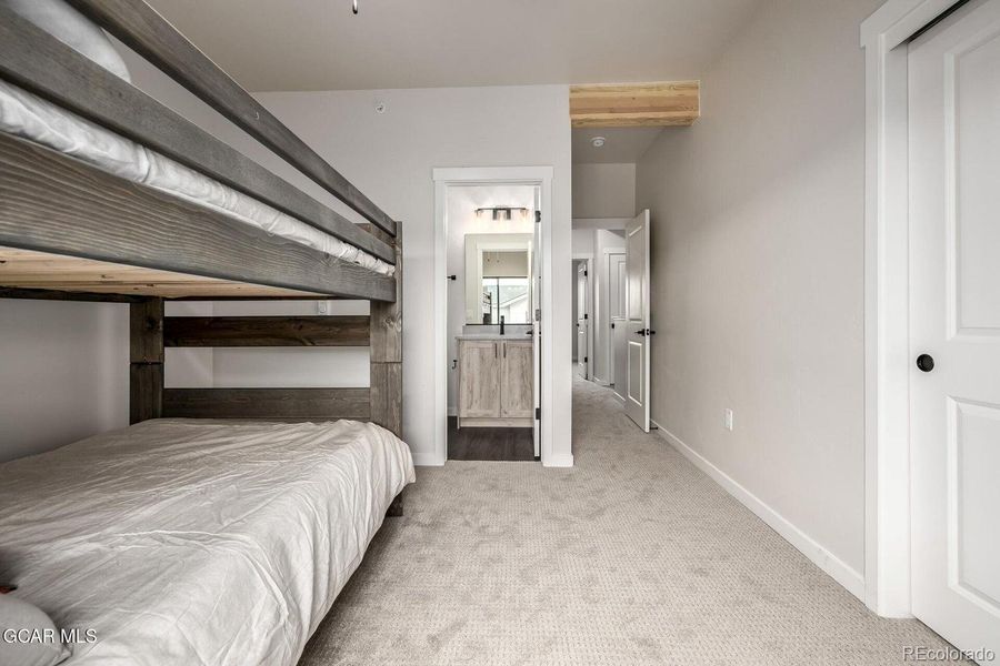 Spacious, unfurnished interior of a new home in , Granby (Image 20). Spacious, unfurnished interior of a new home in , Granby (Image 20).