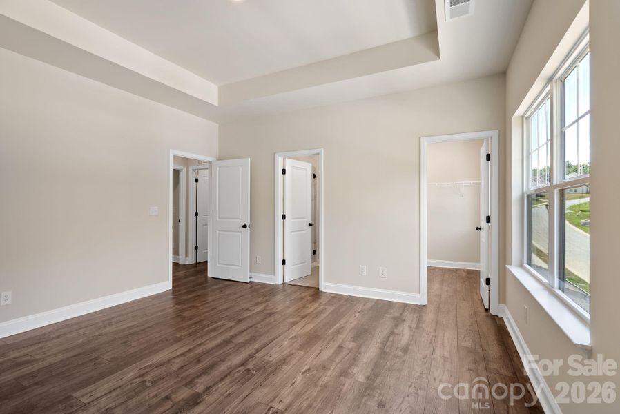 Spacious, unfurnished interior of a new home in , Asheville (Image 40).