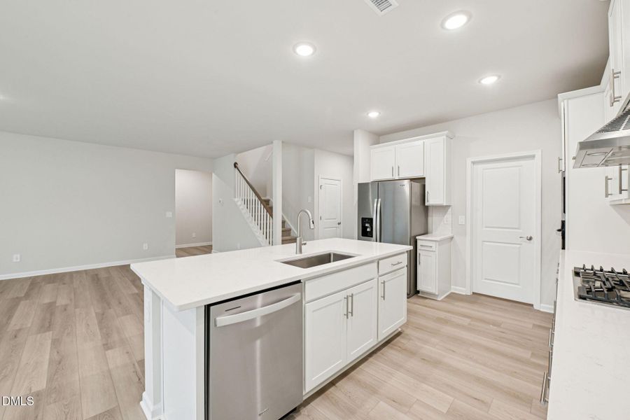 9 - Kitchen 9 - Kitchen