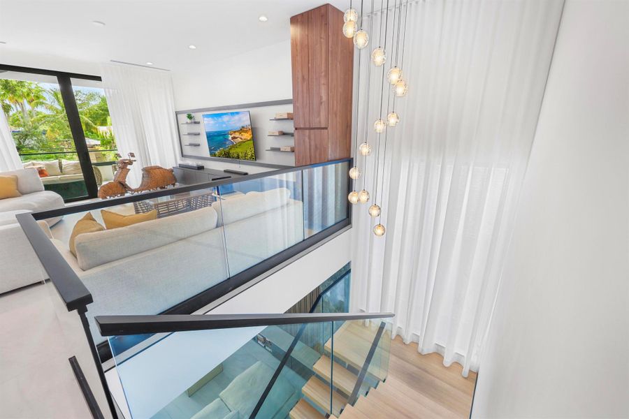 Furnished interior view inside a new home in , Fort Lauderdale (Image 15).