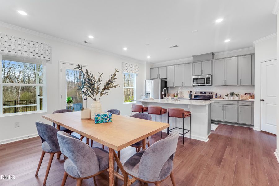 SUN_MyrtleMeadows_Pic_Winston-17