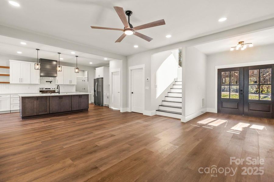 Spacious, unfurnished interior of a new home in , Lincolnton (Image 39).