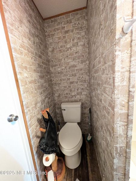 Image 23 of a home in .