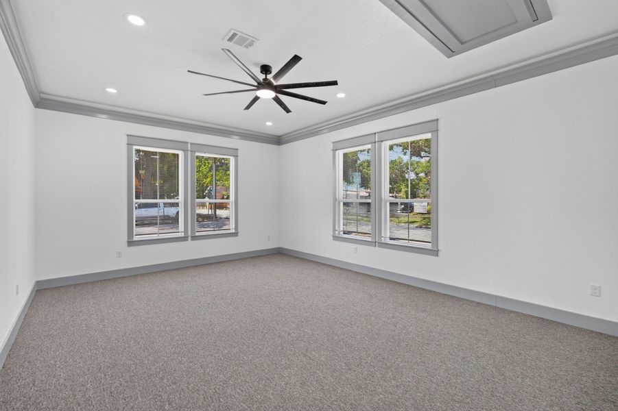 Spacious, unfurnished interior of a new home in , Humble (Image 28). Spacious, unfurnished interior of a new home in , Humble (Image 28).